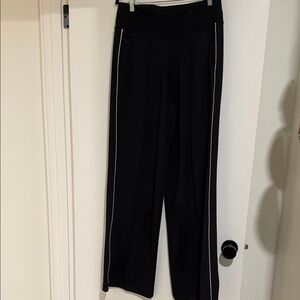 Athleta Women's Black Pants with White Trim Medium Long